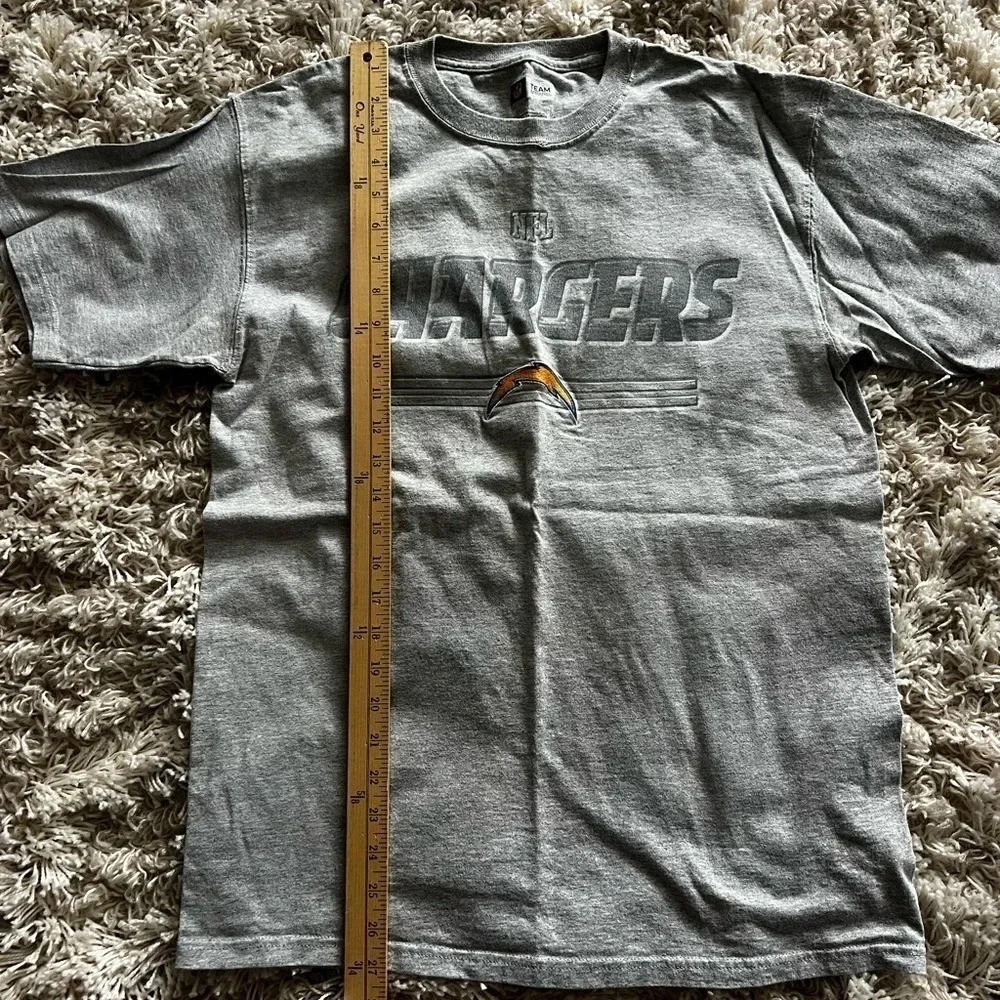 NFL Team Apparel Chargers shirt